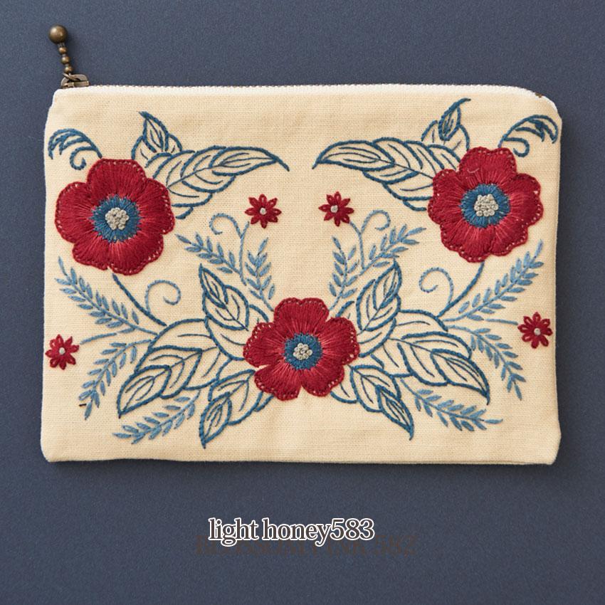 戸塚刺繍キット ARABESQUE ジップポーチ2 | 戸塚刺しゅう 刺繍キット