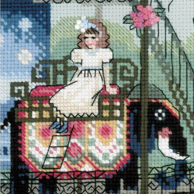 RIOLIS クロスステッチキット Carousel 回転木馬 メリーゴーランド