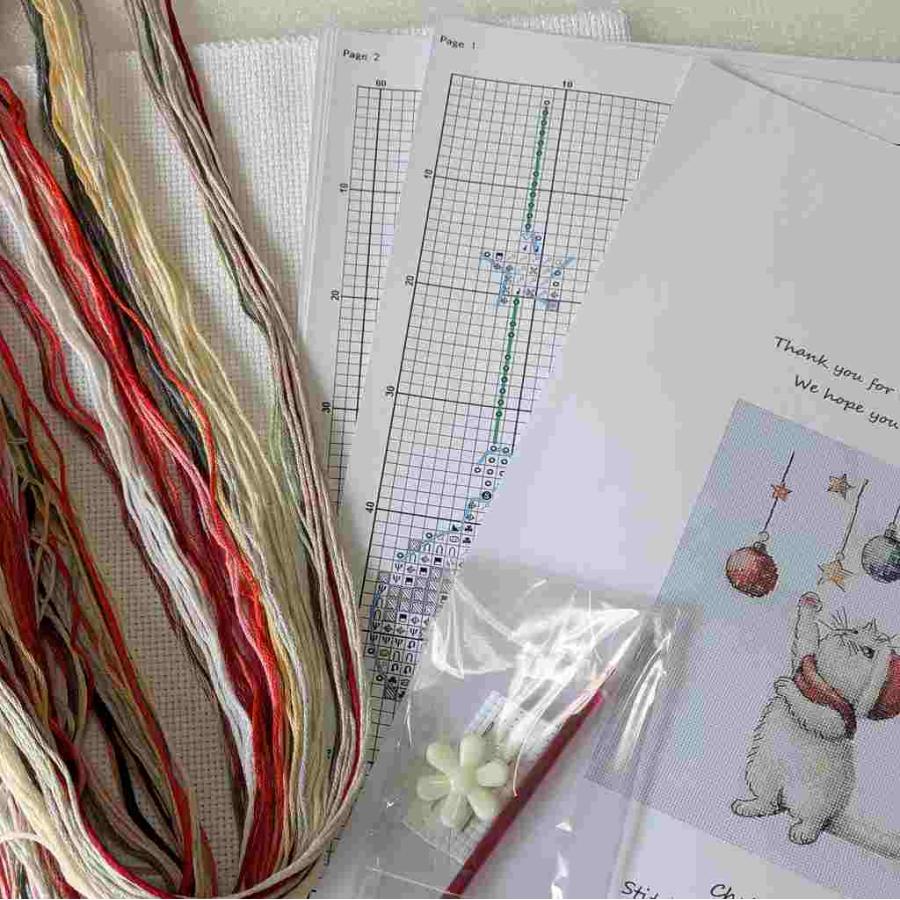 新品未使用タグ付き☆フォートナム＆メイソン☆クリスマス☆オーナメント☆刺繍☆ねこ 新品未使用タグ付き☆フォートナム＆メイソン☆クリスマス