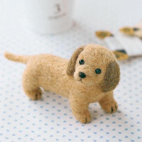 ハマナカ ふわふわ羊毛でつくるフェルト犬 ミニチュアダックスフント 