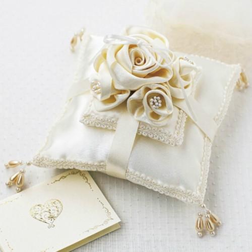 ハマナカ ローズのベールリングピロー 手作りキット H431 132 W 122 手芸のハグルマ 通販 Yahoo ショッピング