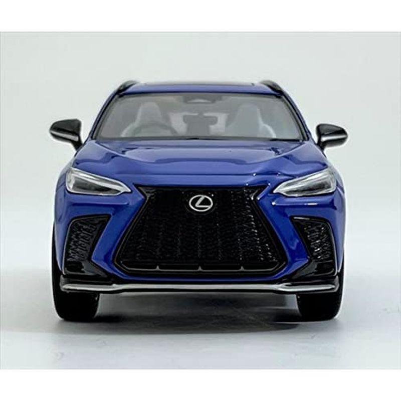 1/43 Lexus NX \"F SPORT\" 350h ミニカー　ヒートブルー Lexus NX 350h F Sport Heat Blue Contrast Layering (Diecast