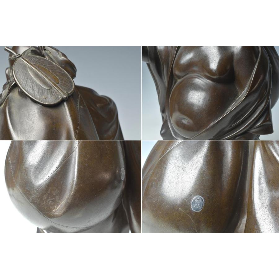 正規品直輸入 【趣楽】 日本美術　大正時代　銅器歩き布袋像　銀象嵌在銘　高さ２３ｃｍ　重量約３ｋｇ　B126１
