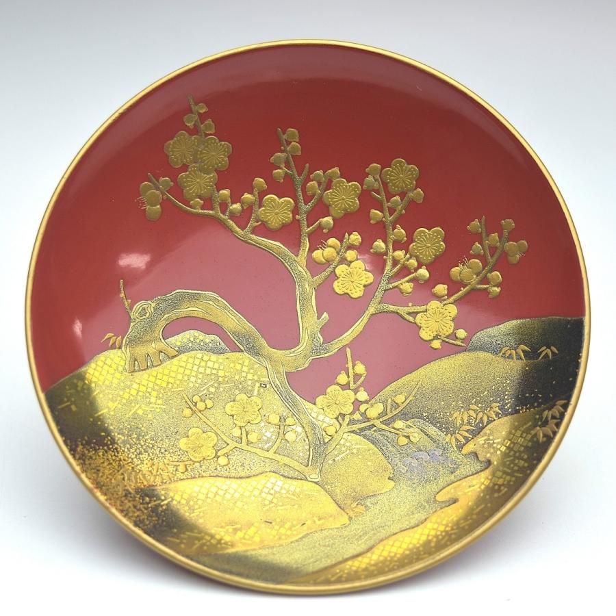 趣楽】 時代 松竹梅蒔絵盃と蒔絵台 共箱 在銘 Z1651 : 趣楽堂