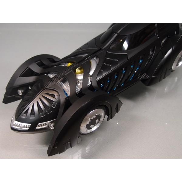 MATTEL 1/18 バットモービル バットマン フォーエバー 1995 完成 MATTEL 1/18 バットモービル バットマン フォーエバー 1995 完成