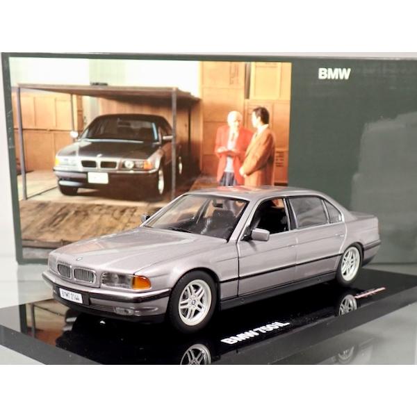 BMW特注００７　ＢＭＷ７５０IL　 1/24 　限定品　中古品 オートアート BMW社 特注 1/24 007 James Bond トゥモロー