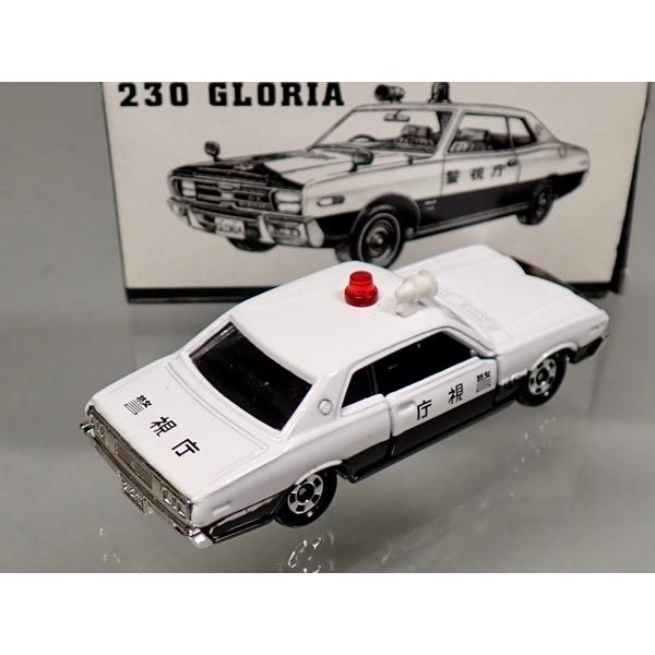 トミカイイノ特注NO.85 ニッサングロリア230型パトロールカー 3台セット 46063394974_3ba805e464_b.jpg