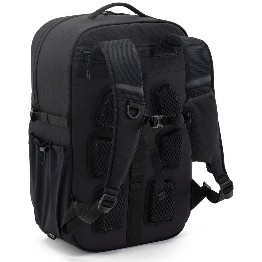 アンダーアーマー UNDER ARMOUR UA TRIUMPH GYM BACKPACK リュック かばん 撥水 軽量 背中 通気性 パソコン収納 通勤 通学 35L サイドポケット ドライ_1