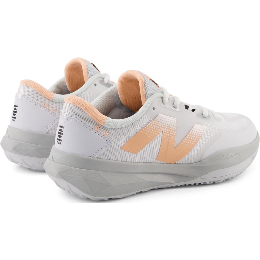 New Balance（ニューバランス） フューエルセル Fuelcell 796 v4 O W4