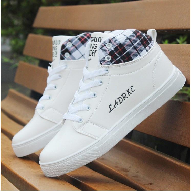 白い靴白い靴男性の靴厚い底の傾向ワイルドカジュアル潮の靴文学白い靴 Baisyu9 シースショップ 通販 Yahoo ショッピング