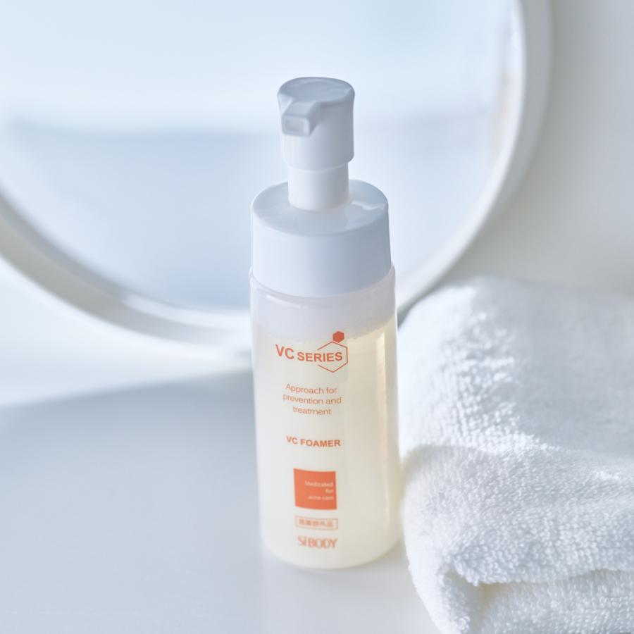 泡洗顔 本体 ニキビ予防 肌トラブルケア ビタミンC誘導体 レチノール