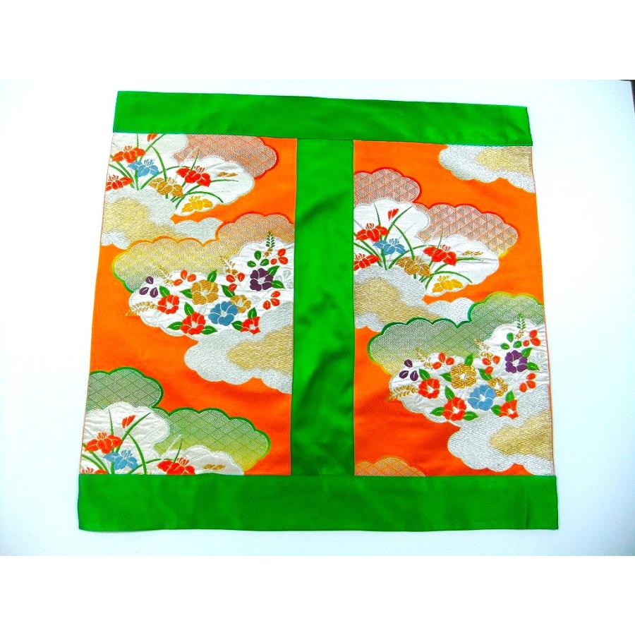 【J-080】値下げ・68×71cm和風大型マット/帯リメイク/テーブルセンター・敷物・ラグ/日本製 |  | 01