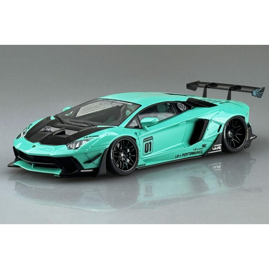 アオシマ 1/24 LBワークス ランボルギーニアヴェンタドール リミテッド 