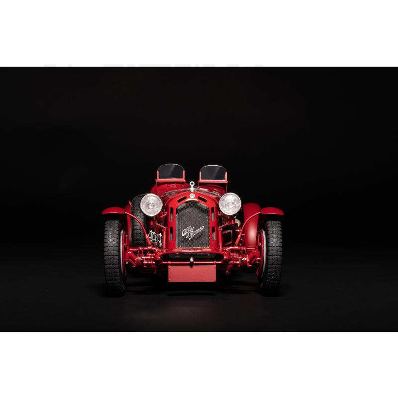 イタレリ IT4708 1/12 アルファロメオ 8C 2300 ロードスター イタレリ IT4708 1/12 アルファロメオ 8C 2300 ロードスター