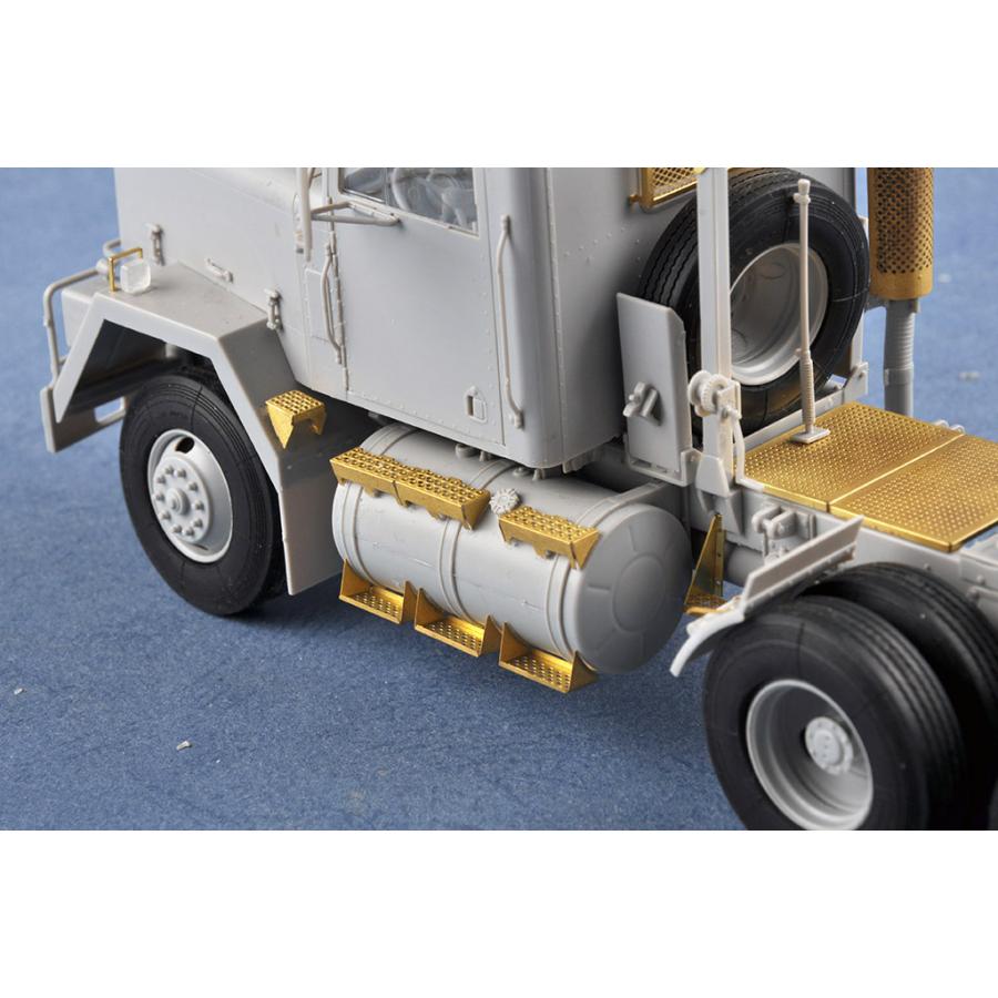 トランペッター 1/35 01015 米M915トラクタートラック : しえいかん