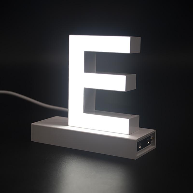 光る文字 光る看板 LED 看板 abcMIX マグネット連結 HA75 アルファベット 文字 【E】インテリア カウンターサイン 受付サイン 社名看板｜signcity-yshop｜08