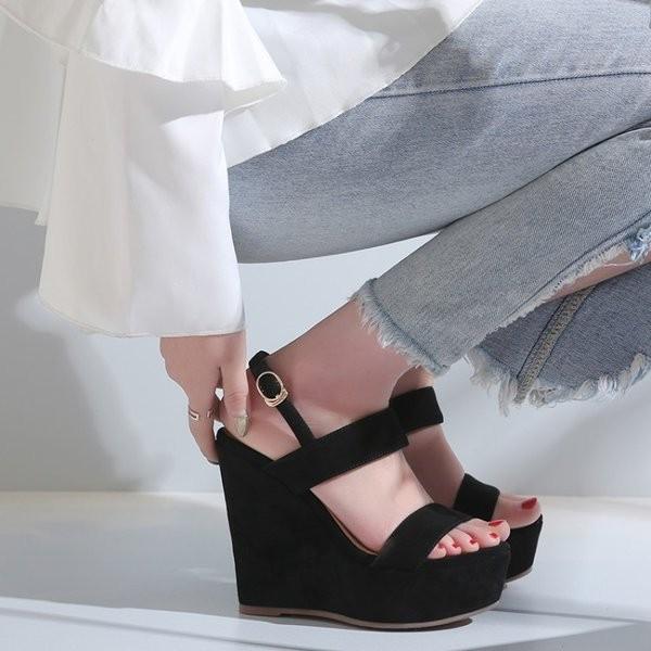 新発売 サンダルレディース黒走れる 厚底ウェッジソールウェッジソールシューズフォーマルパーティーパンプスハイヒールストラップ通勤旅行二次会結婚式代30代40代 サンダル プレゼントラッピングの場合 00円料金追加致します Www Sustentec Com Br