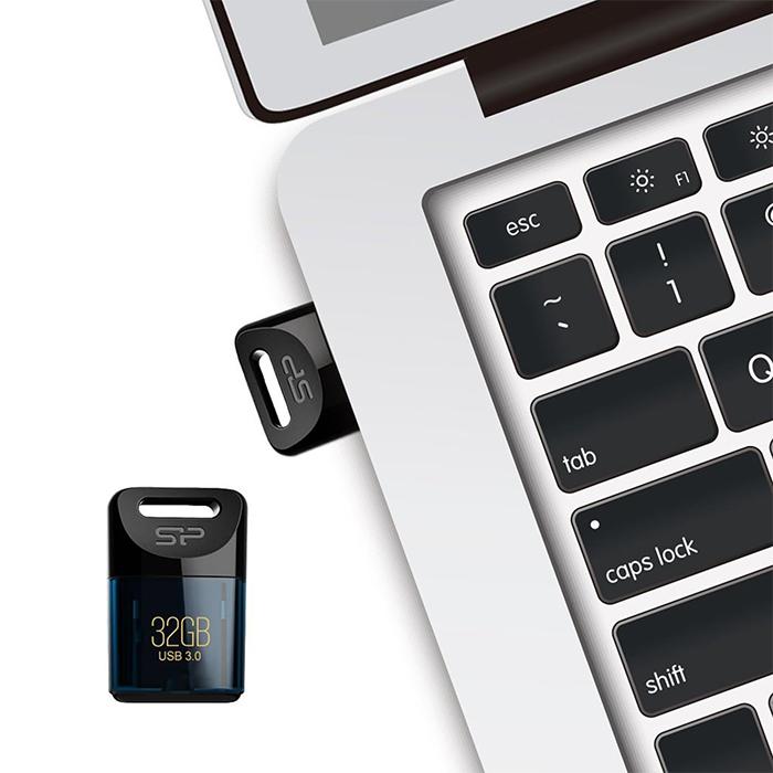 ゆ〜じい　メモリ SILICON POWER 32GB ゆ〜じい メモリ SILICON POWER 32GB Silicon Power シリコン
