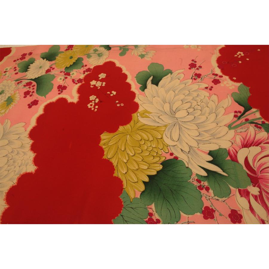 シルク 羽二重 ピンク系の地色に雲どり菊文様 シルク 正絹 和柄 和風 友禅 衣装 生地 着物 はぎれ ハギレ Blu 178 シルク本舗 通販 Yahoo ショッピング