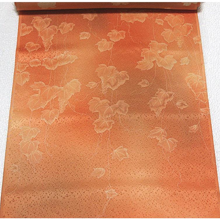 シルク 綸子 リンズ 薄いオレンジ系の地色に葡萄唐草文様 シルク 正絹 和柄 和風 友禅 衣装 生地 着物 はぎれ ハギレ Ye 003 シルク本舗 通販 Yahoo ショッピング