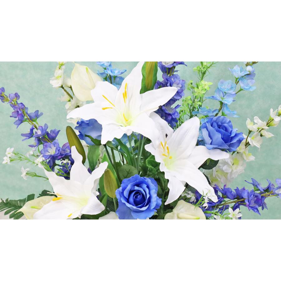 造花 アレンジ デルフィニウムとカサブランカの豪華なアレンジ