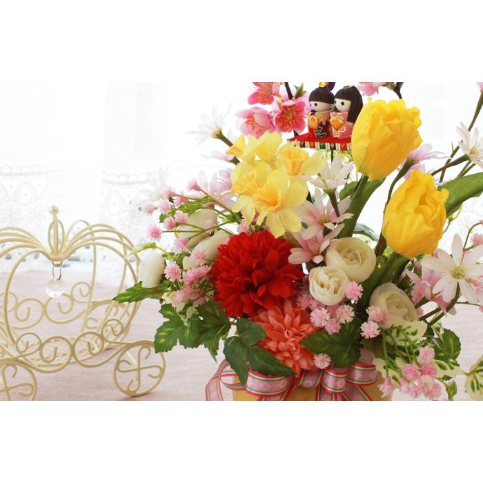 造花 桃と水仙のひな祭りアレンジ シルクフラワー Ct触媒 ひなまつり 1901 0091 シルクフラワーの山久ヤフー店 通販 Yahoo ショッピング