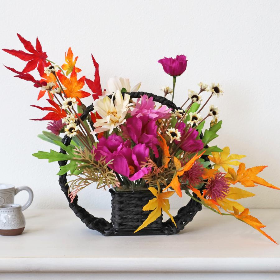 造花 もみじとコスモスの満月かごの和風アレンジ 秋のアレンジ シルク