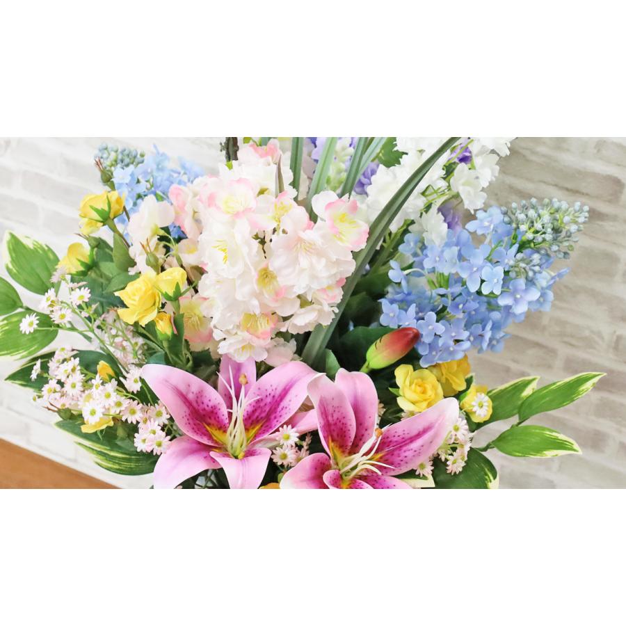 造花 デルフィニウムと桜の花束アレンジ 花器付き シルクフラワー CT