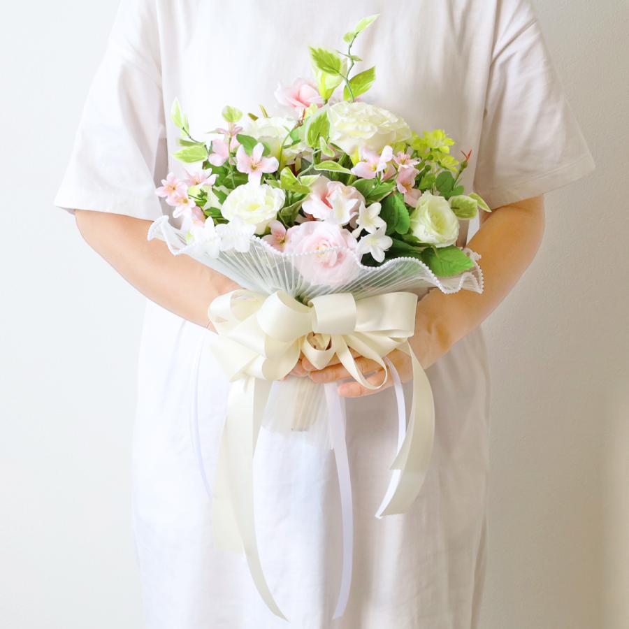 造花 2色のローズとトルコキキョウのブーケアレンジ ブートニアセット