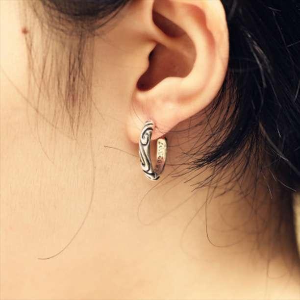 ピアス メンズ フープピアス リングピアス クロス シルバー925 ピアス メンズ フープピアス リングピアス クロス シルバー925