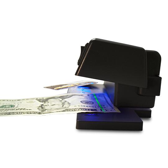 UV-4 手動式偽造検知器 紫外線 ブラックライト 紙幣真贋鑑定用 : 銀貨