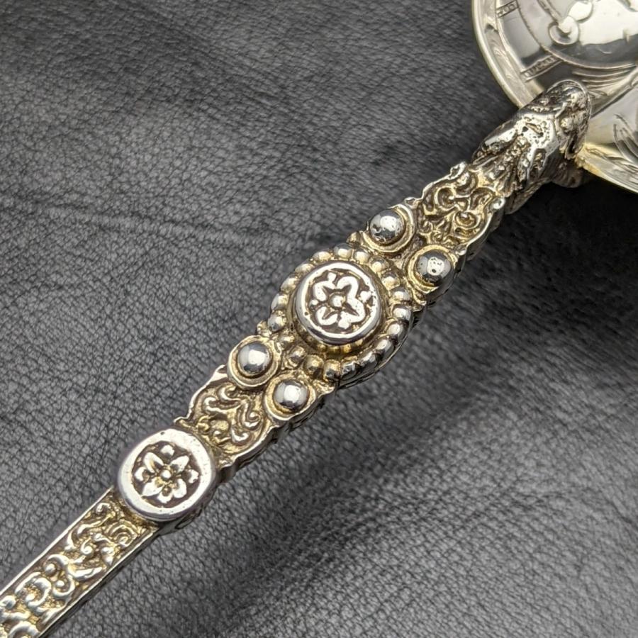 ☆関税込☆1902年 英国アンティーク 純銀製 大型アノイティングスプーン 93g☆大人気☆