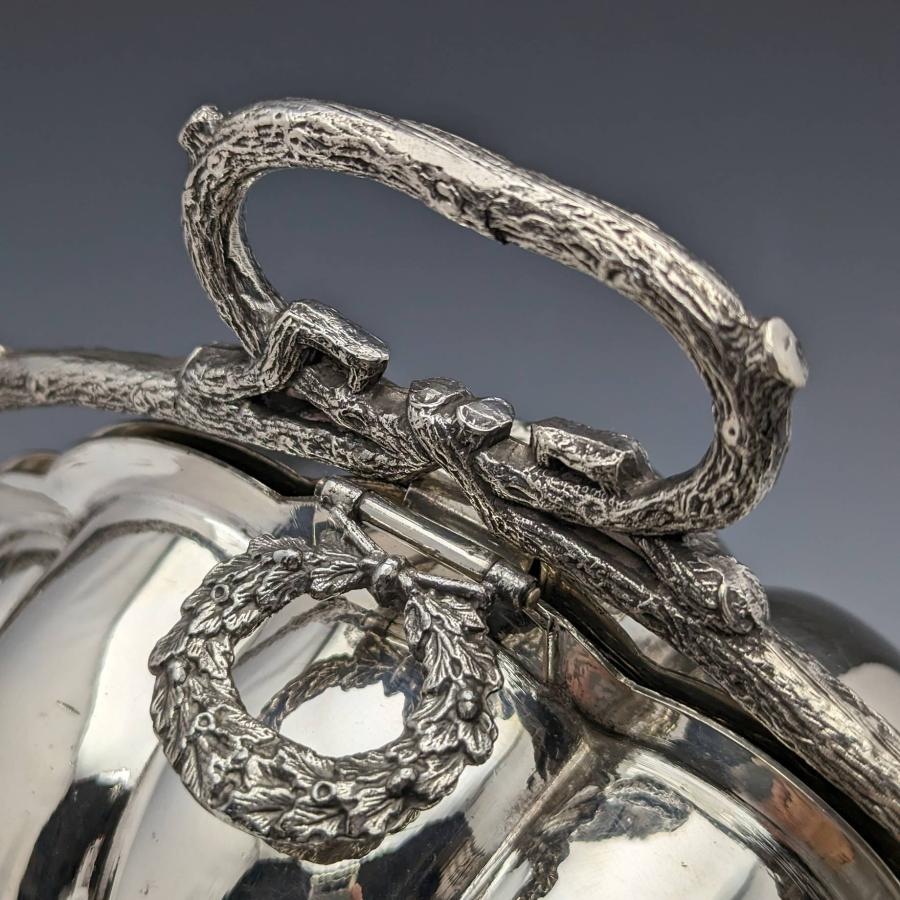 英国アンティーク シルバープレート製 シェル型 ビスケットウォーマー