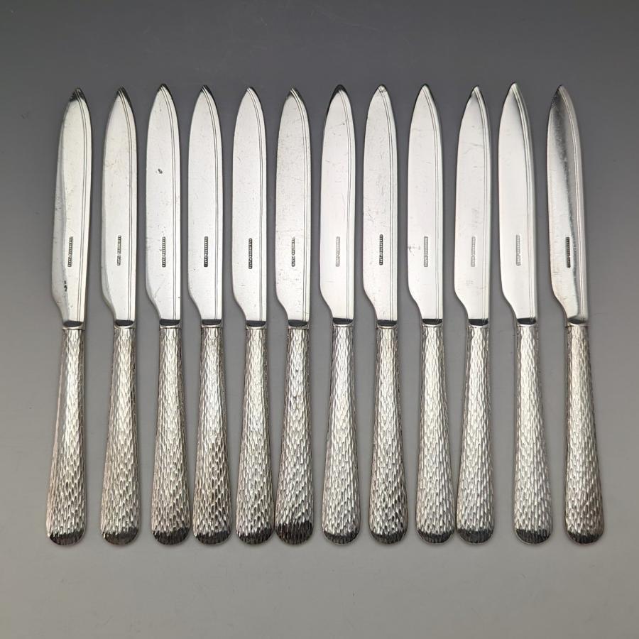 英国ヴィンテージ シルバープレート製 カトラリー12ペアセット 木箱入り Elkington 英国ヴィンテージ シルバープレート製 カトラリー12ペアセット 木