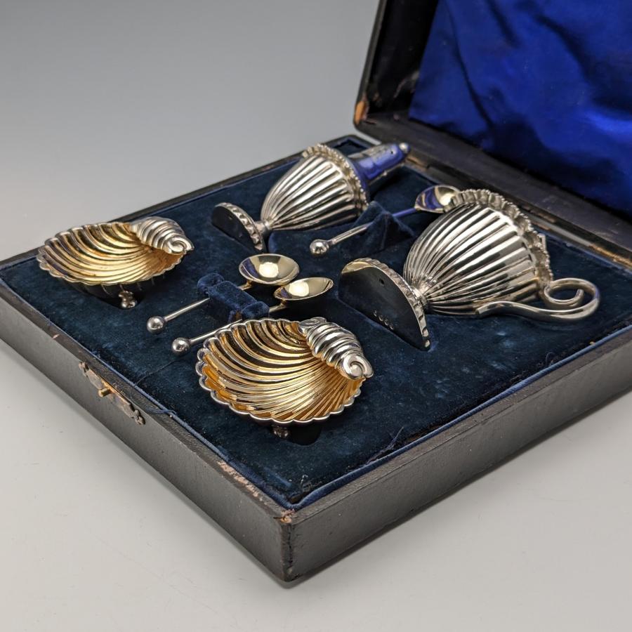 1910年頃 英国アンティーク シルバープレート製 調味料入れセット