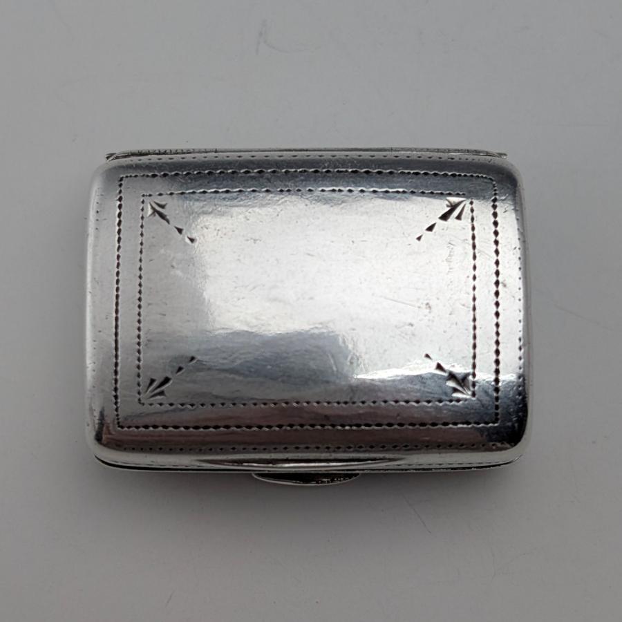 1820年 英国アンティーク 純銀製 ヴィネグレット スポンジ付 Ledsam&amp;Vale 1820年 英国アンティーク 純銀製 ヴィネグレット スポンジ付