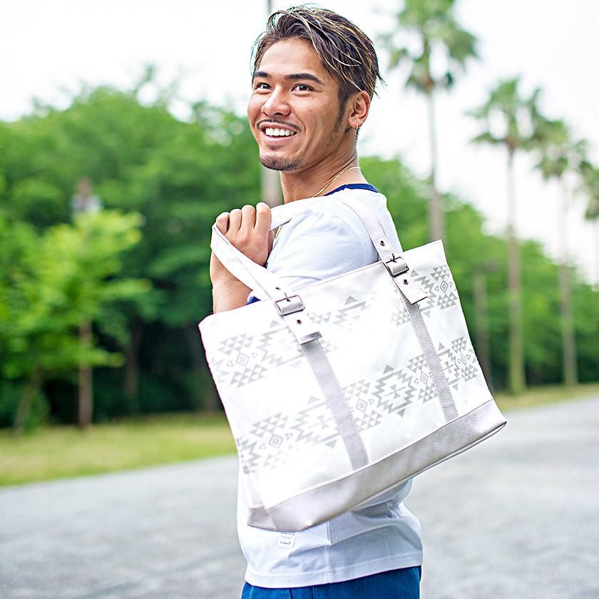 トートバッグ メンズ In The Attic インジアティック ネイティブ柄トートバック 全3色 17春夏新作 ネイティブ柄 Bag 大容量 通学 通勤 175 1015 シルバーバレット 通販 Yahoo ショッピング