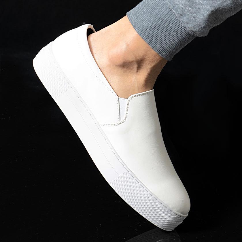 スリッポン メンズ スニーカー シューズ 厚底 白 黒 靴 シューズ カジュアル きれいめ 無地 フェイクレザー Cavaria 春 夏 秋 冬 Cacon22 01 シルバーバレット 通販 Yahoo ショッピング