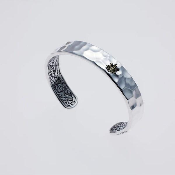 ZOCALO（ソカロ） 槌目バングル：リーフ : silver in GROWTH - 通販