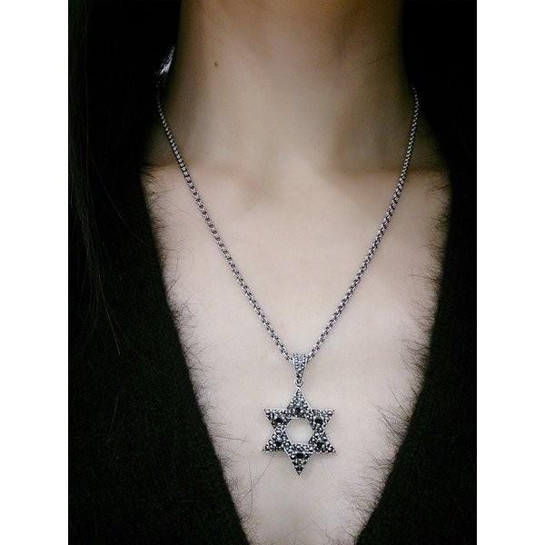 ZOCALO ドージェ・ペンダントトップ（ガーネット）ネックレス付き