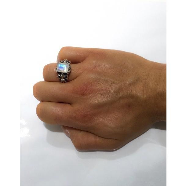 ZOCALO バード クロウ リング レインボームーンストーン ZOCALO バード クロウ リング レインボームーンストーン