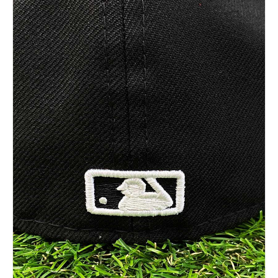 NEWERA ニューエラ キャップ 59FIFTY ヤンキース MLB ロゴ 刺繍 11308564 サイズ 7 1/4 黒 白 ブラック ホワイト 帽子 野球 ユニセックス | NEW ERA | 05