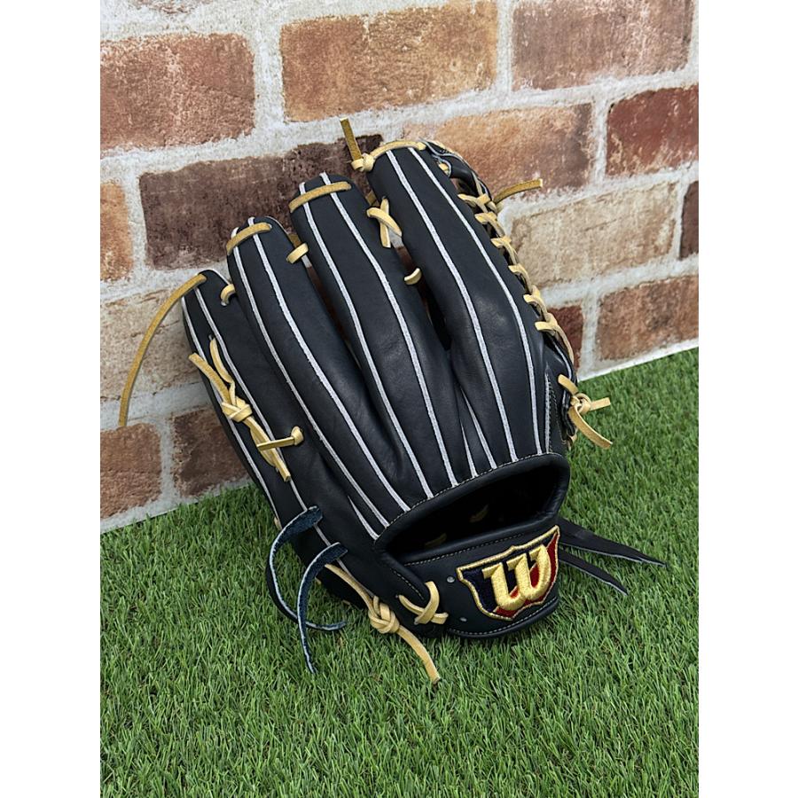 t*a様 Wilson 内野/外野用　軟式グラブ新品未使用品 Wilson ウイルソン 軟式グラブ 内野手用 WBW102375 Wブラック 右