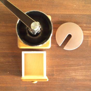 ハリオ スモールコーヒーグラインダー HARIO コーヒーミル 雑貨 珈琲 F | HARIO | 05