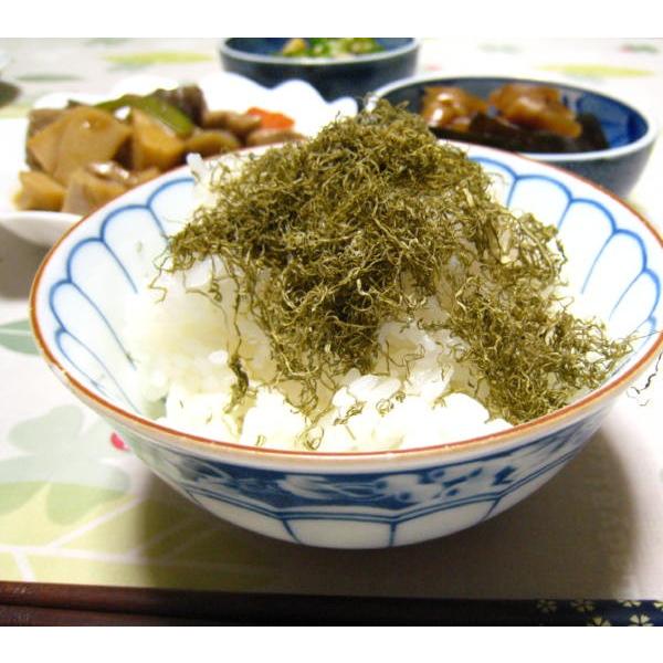 特選黒とろろ昆布 大袋 富山では黒とろろ昆布おにぎりをコンビニでも
