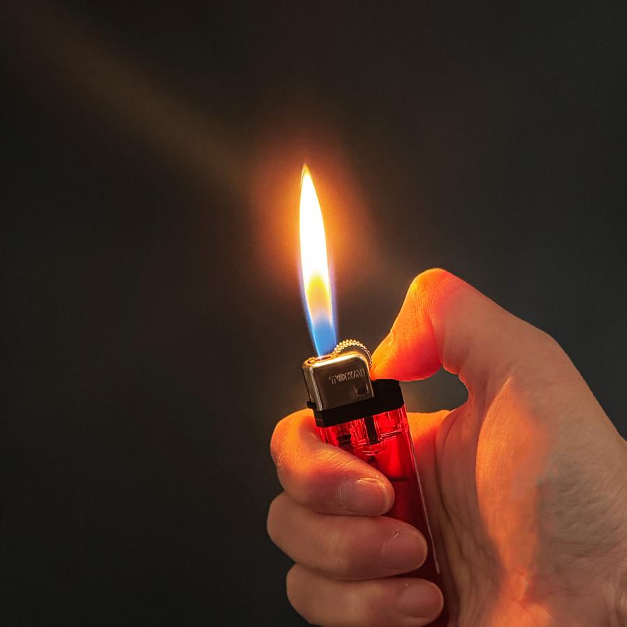 ライター 使い捨て 徳用セット 着火用ライター キャンプ・アウトドア・花火などに 送料無料 |  | 02