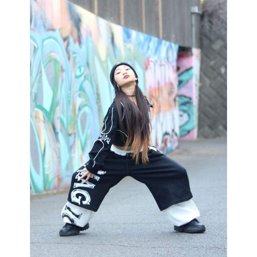 ダンス衣装 セットアップ ガールズ ヒップホップ 衣装 黒 白 K-POP