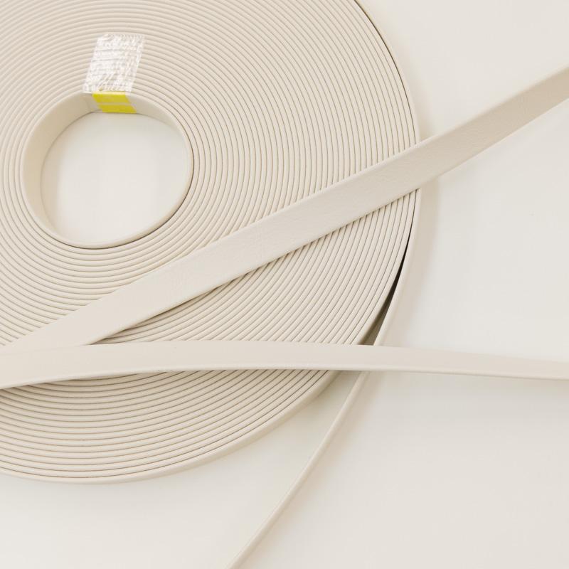 ◆皮シボ調合皮持ち手テープ【25mm巾・3m巻】(6021)【◇メール便5個まで】 | ひも/ショルダー/手さげ/カルトナージュ/合成皮革 PVC | 銀河工房 | 04