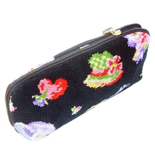 フェイラー 横長ポーチ Feiler シャポーアンジュ 黒 ブラック Cha 1577 Bk 生産終了 メーカー在庫無くなり次第 完売となります Cha 1577 Bk フェイラー専門店しなのや 通販 Yahoo ショッピング