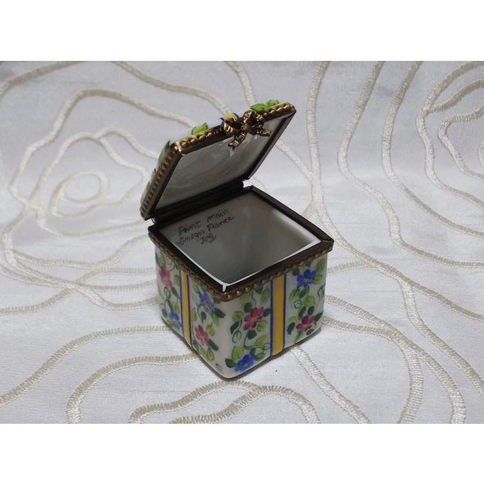 リモージュボックス 「プレゼントボックス・グリーン」 ｜ Limoges Box フランス製 磁器製小箱 :wo10238:Sincere